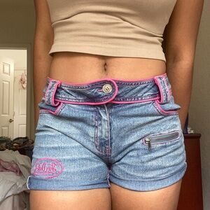 Y2K von Dutch shorts